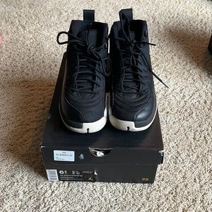 Boy’s Nike Air Jordon 12 Retro BG sneakers